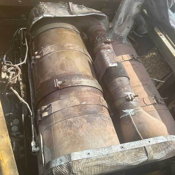 Bennett Mobile Truck Repair troubleshooting DFP an emergency call for roadside assistance on I-75