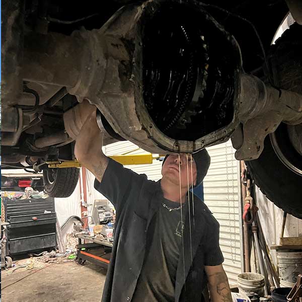 Diesel truck ring gear and pinion replacement