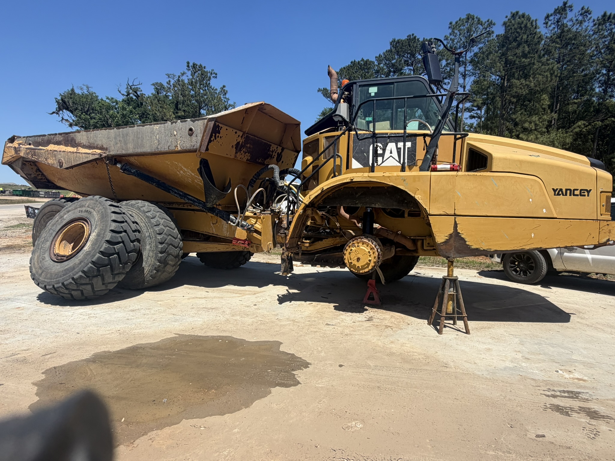 Bennett Mobile Truck Repair responding to a call for heavy equipment repair in valdosta